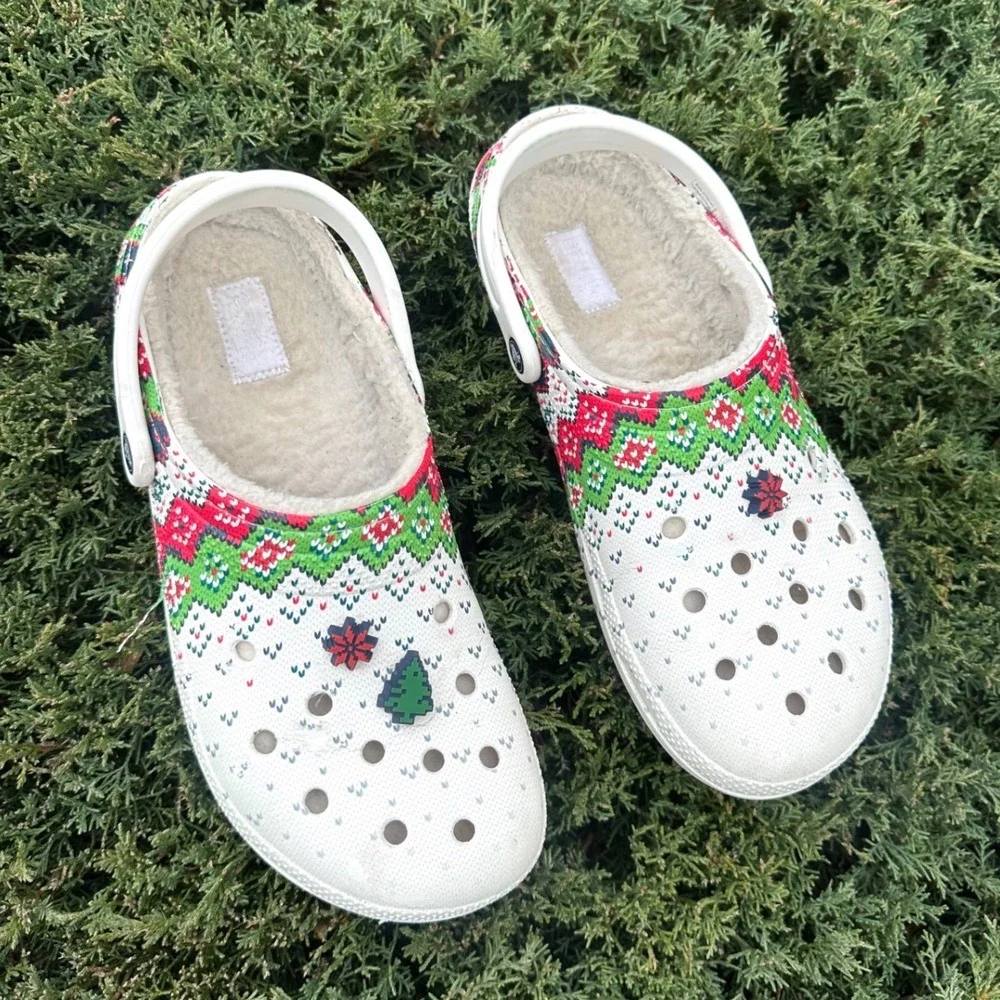 Crocs Unisex Adult Classic Lined Holiday Charm‎ Christmas Clogs Size M11 Sandals